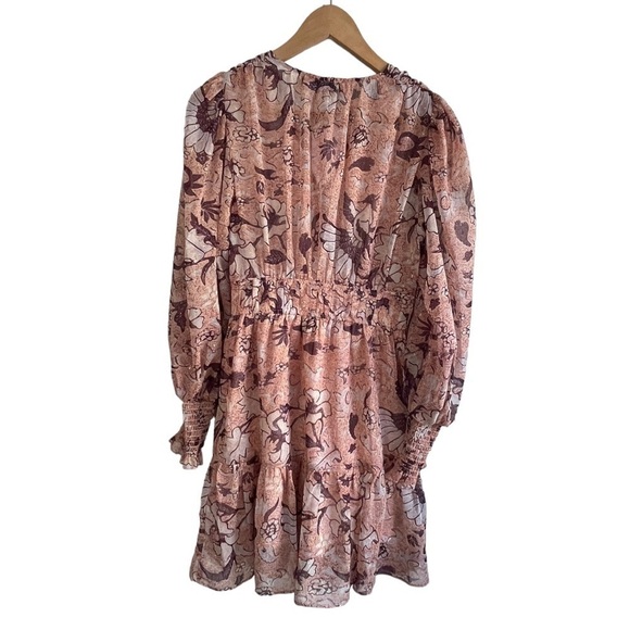 New! O.P.T. Boho Floral Metallic Long Sleeve Mini Dress - Picture 4 of 10